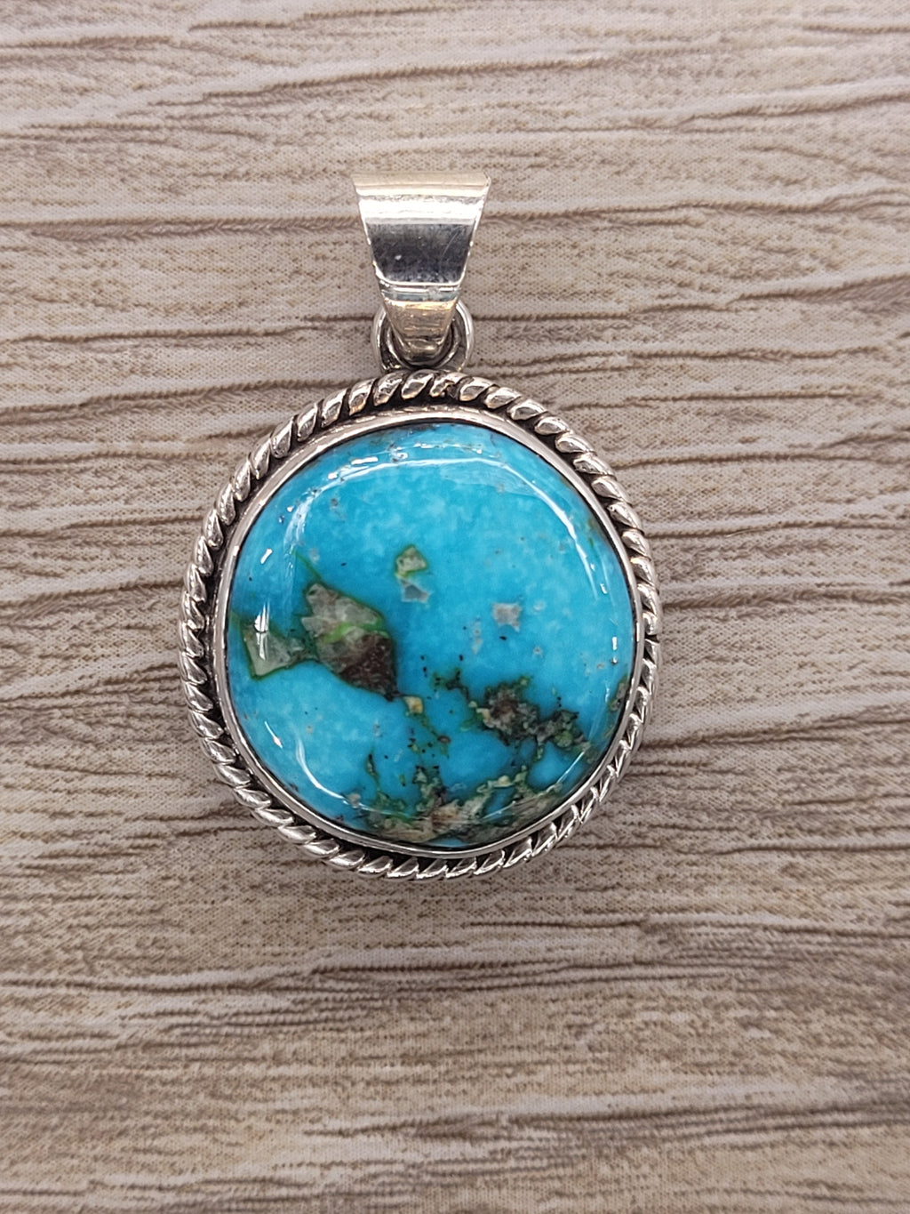 Sonoran pendant